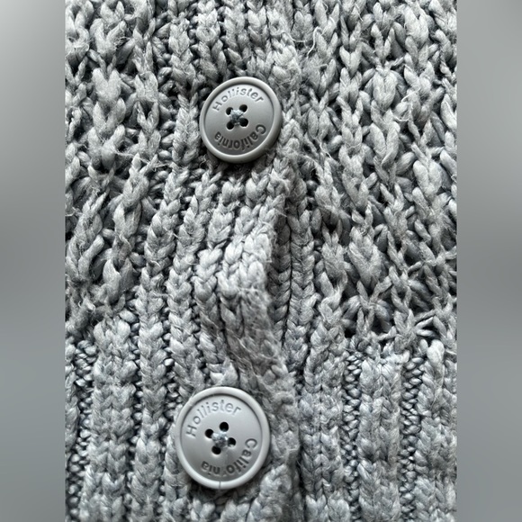 Hollister comfy, cozy rib stitch woman’s sweater - Picture 5 of 11